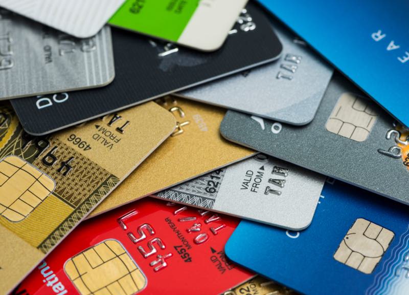Verschiedene Debit- und Kreditkarten