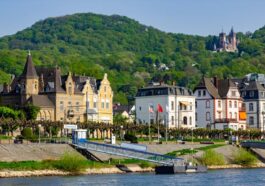 Königswinter liegt sehr romantisch am Rhein